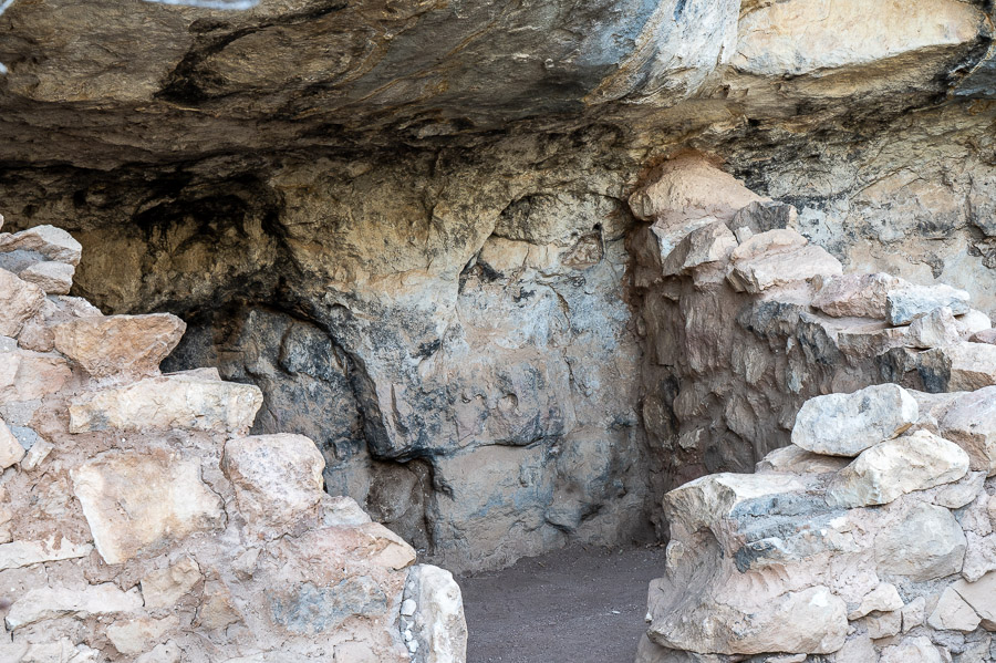Partial wall in alcove