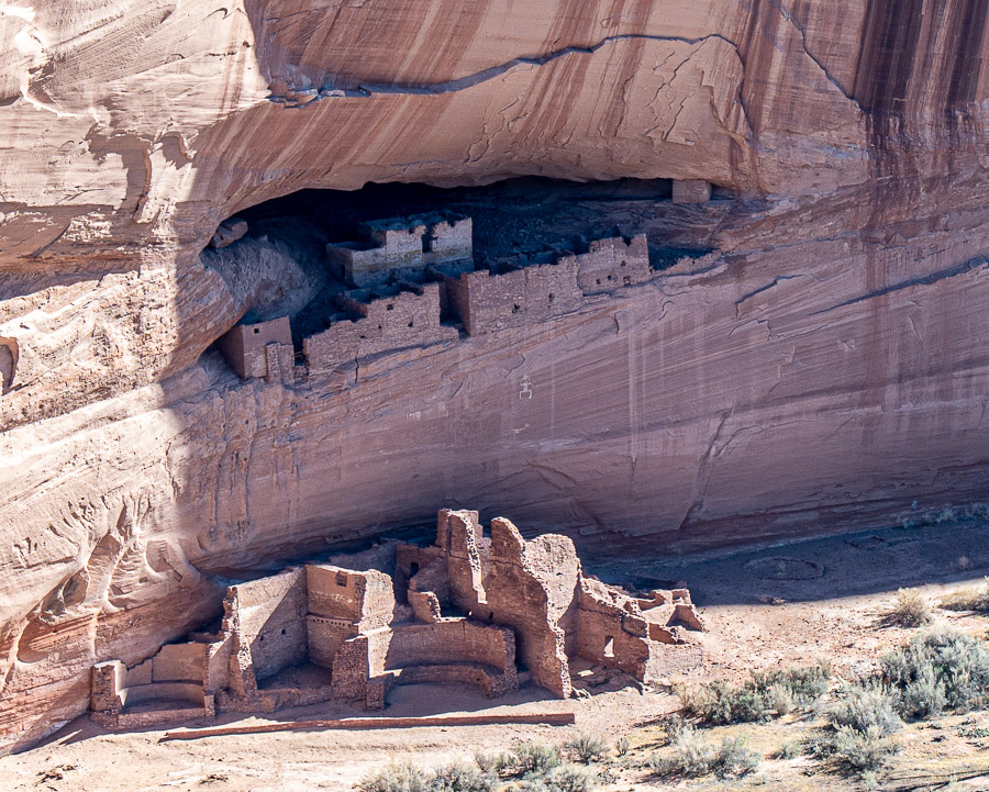 Ancestral Puebloans White House ruins in Canyon de Chelly